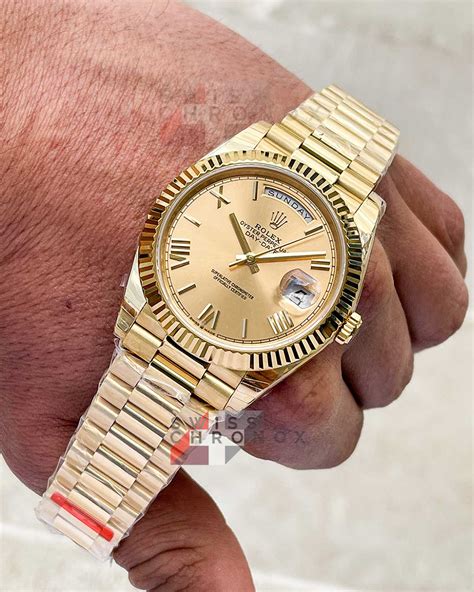 one tone gold rolex day bh|rolex day date 40 yellow gold.